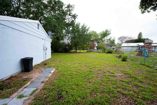 402 SW Ruffner Court, Port St. Lucie, Port St Lucie, FL 34953