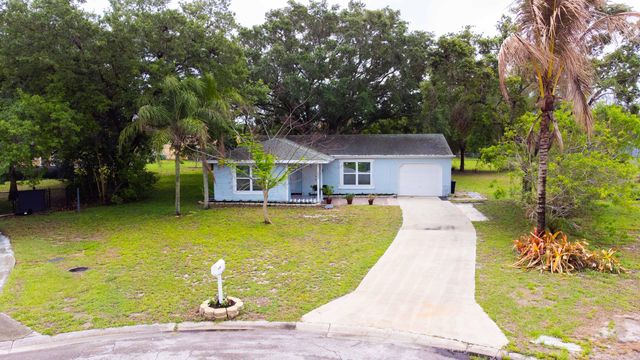 402 SW Ruffner Court, Port St. Lucie, Port St Lucie, FL 34953