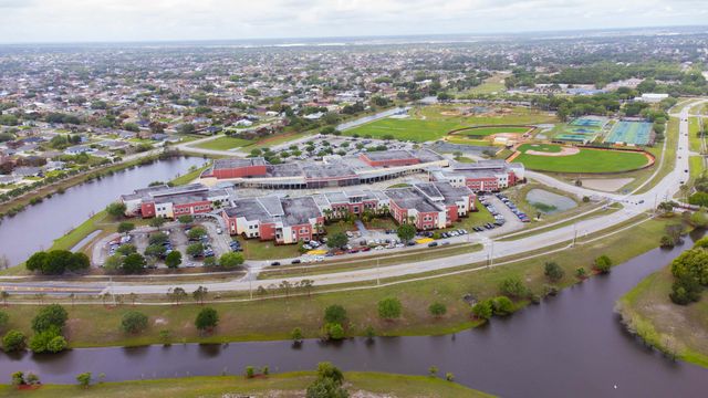 402 SW Ruffner Court, Port St. Lucie, Port St Lucie, FL 34953