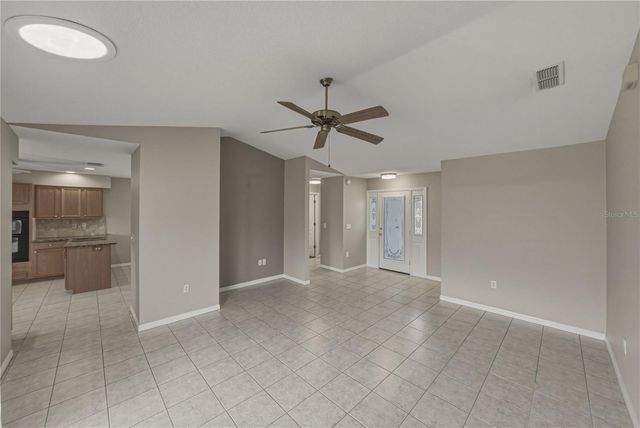 10817 HOCK LANE, San Antonio, FL 33576