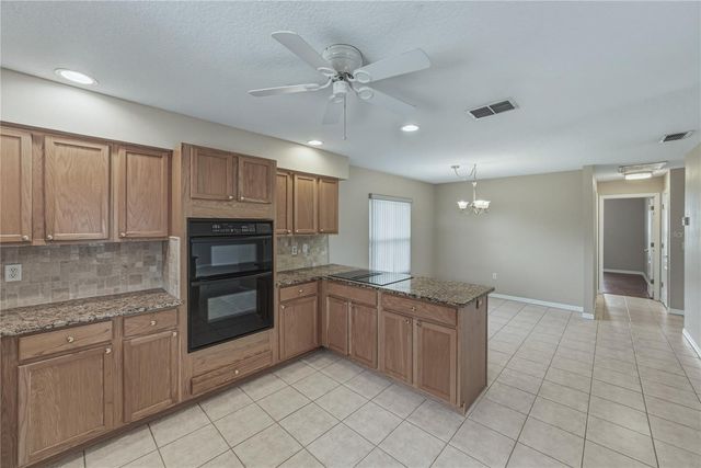 10817 HOCK LANE, San Antonio, FL 33576