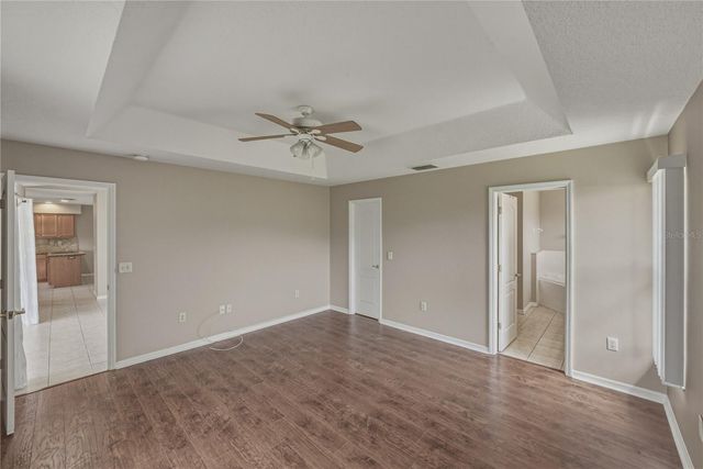 10817 HOCK LANE, San Antonio, FL 33576