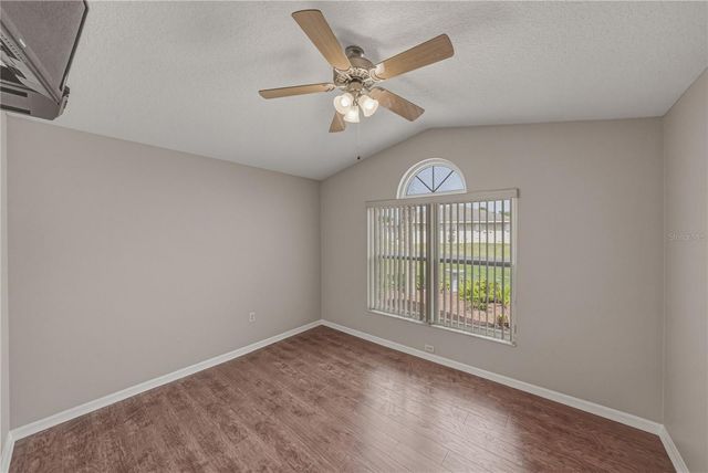 10817 HOCK LANE, San Antonio, FL 33576