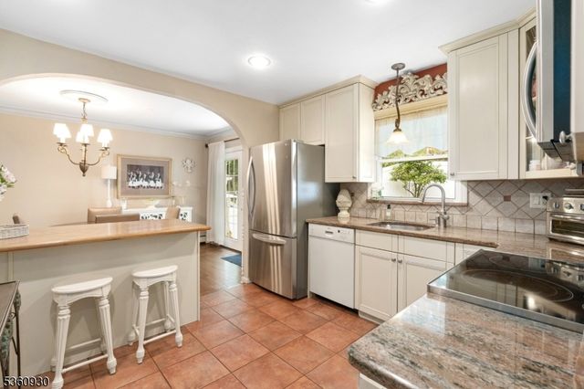 40 Mountain Ave, Rockaway Twp., NJ 07866