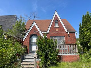14953 Pinehurst Street, Detroit, MI 48238