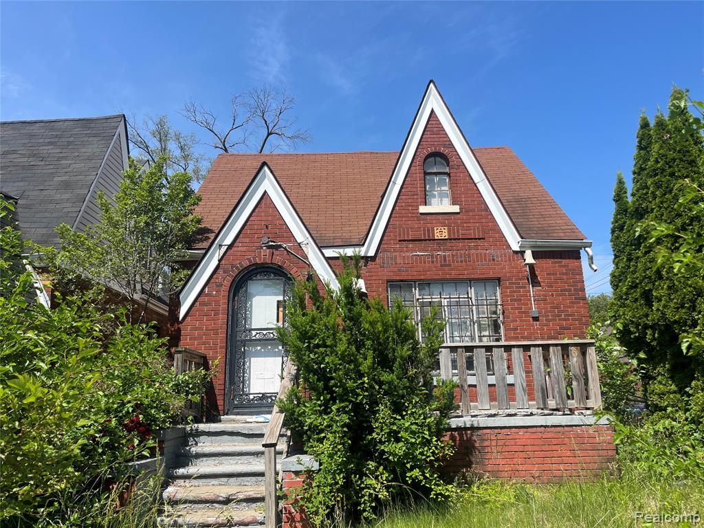 14953 Pinehurst Street, Detroit, MI 48238