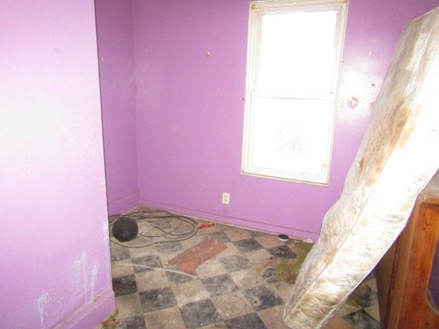 1614 Shaw Ave, Mckeesport, PA 15132