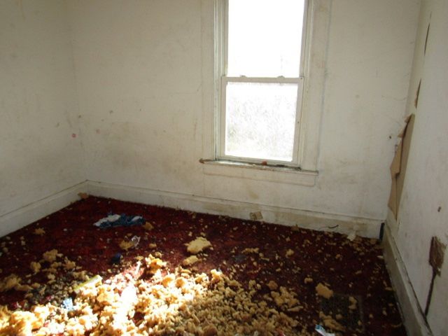 1614 Shaw Ave, Mckeesport, PA 15132