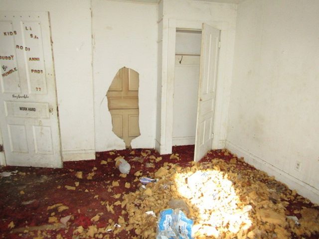 1614 Shaw Ave, Mckeesport, PA 15132