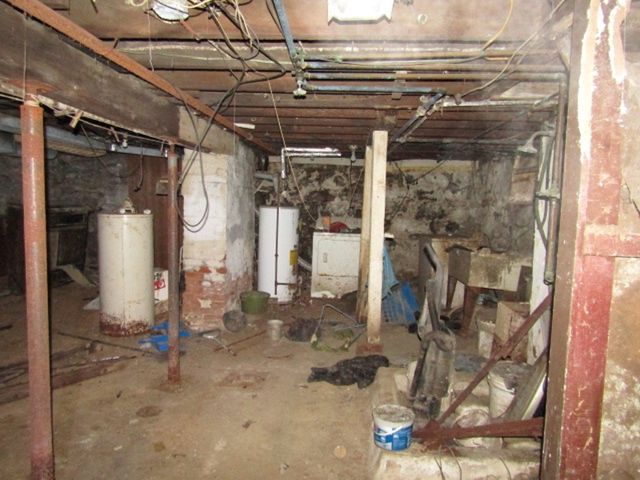 1614 Shaw Ave, Mckeesport, PA 15132