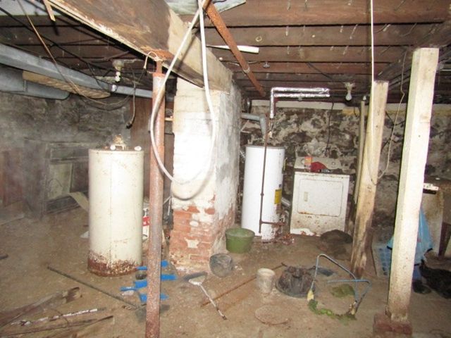 1614 Shaw Ave, Mckeesport, PA 15132