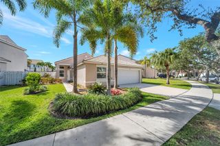941 Briar Ridge Rd, Weston, FL 33327