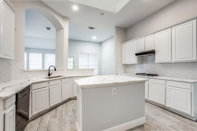 1209 Donegal Lane, Garland, TX 75044