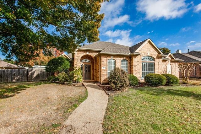 1209 Donegal Lane, Garland, TX 75044