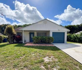 1156 Grandview Circle, Royal Palm Beach, FL 33411