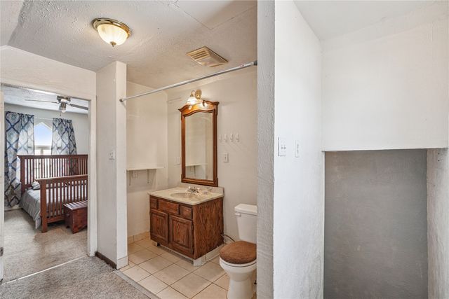 2632 Warford Street, Perry, IA 50220