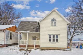 2632 Warford Street, Perry, IA 50220