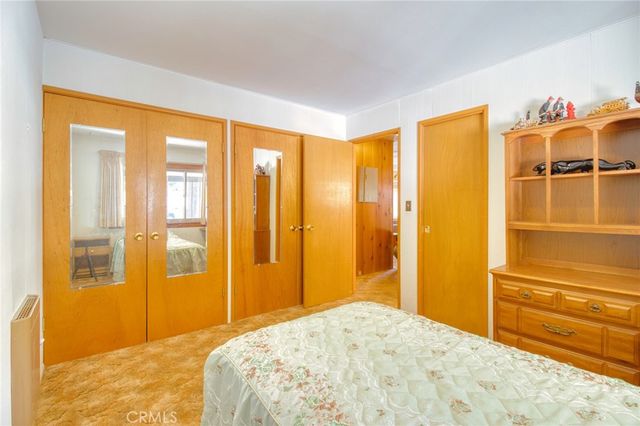 960 Snowbird Road, Wrightwood, CA 92397