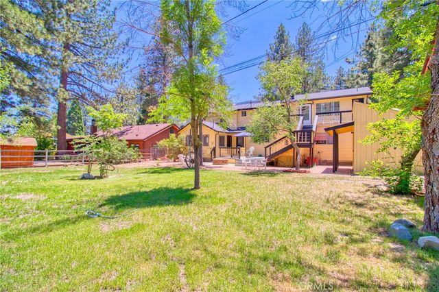 960 Snowbird Road, Wrightwood, CA 92397