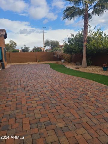 17407 N LARKSPUR Lane, Surprise, AZ 85374