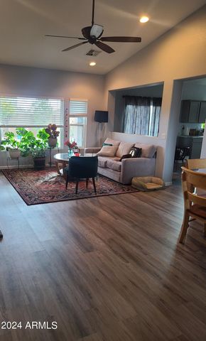 17407 N LARKSPUR Lane, Surprise, AZ 85374