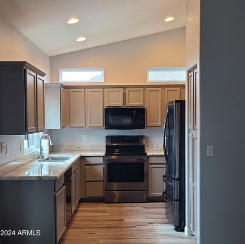 17407 N LARKSPUR Lane, Surprise, AZ 85374