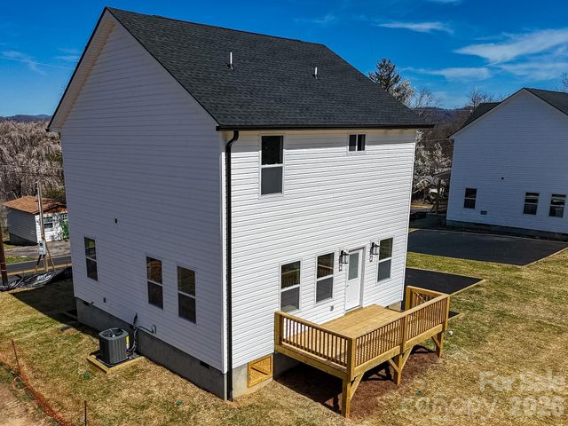 428 Hazel Mill Road, Asheville, NC 28806