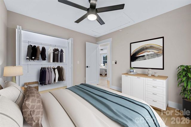 428 Hazel Mill Road, Asheville, NC 28806