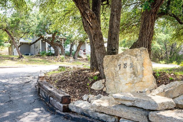 782 Appaloosa, Fischer, TX 78623