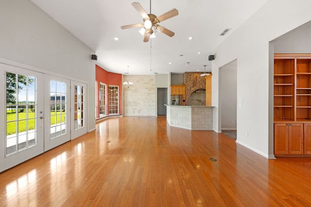 19401 Fm 429, Terrell, TX 75161