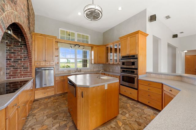 19401 Fm 429, Terrell, TX 75161