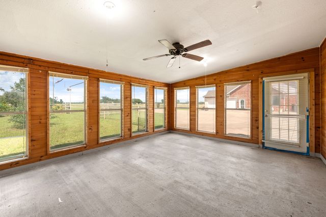 19401 Fm 429, Terrell, TX 75161