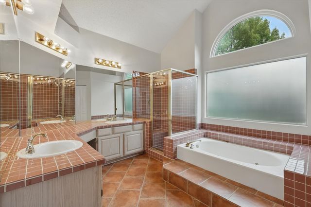 3901 Catalina Street, Rowlett, TX 75088