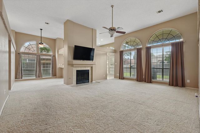 3901 Catalina Street, Rowlett, TX 75088