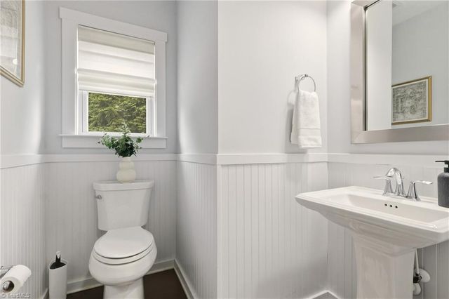 5820 Griffin Village Court, Greensboro, NC 27455