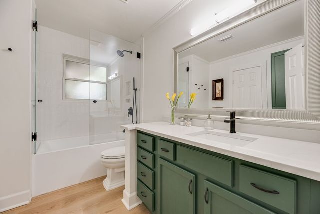 2714 Lakeview Lane, Carrollton, TX 75006