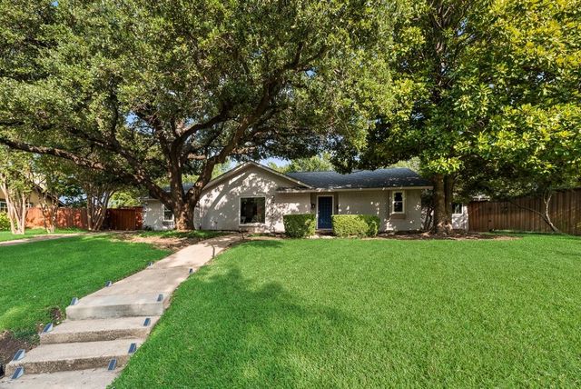 2714 Lakeview Lane, Carrollton, TX 75006