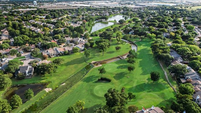 2714 Lakeview Lane, Carrollton, TX 75006