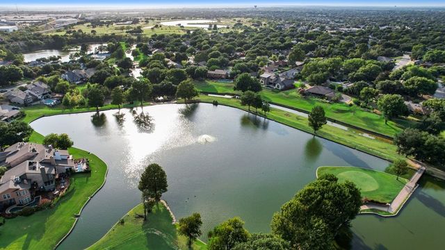 2714 Lakeview Lane, Carrollton, TX 75006