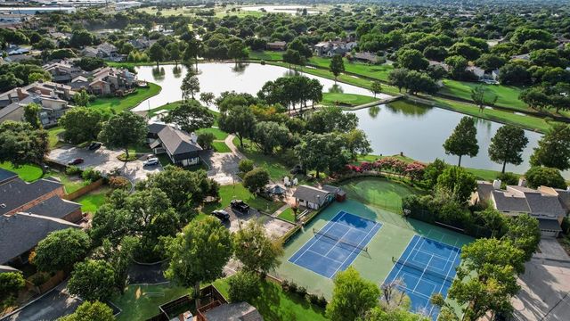 2714 Lakeview Lane, Carrollton, TX 75006