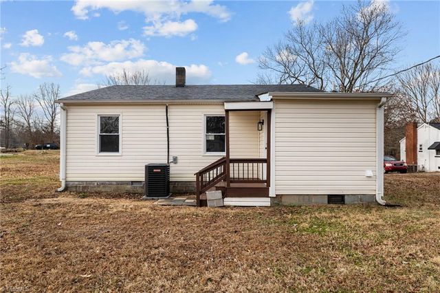 112 Holman Street, Mocksville, NC 27028