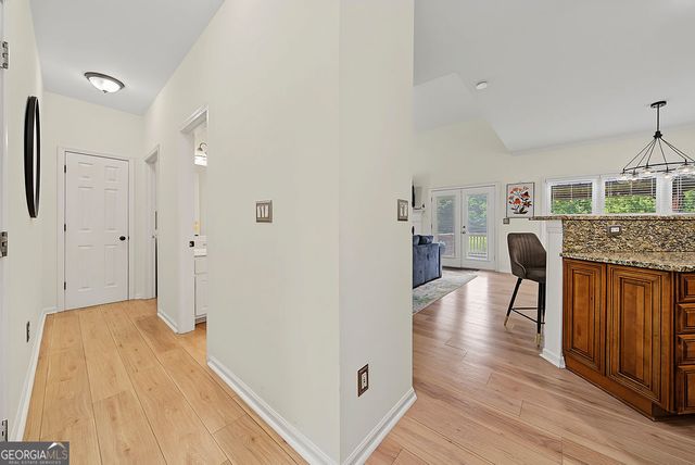 140 Farr Lake Drive, Tyrone, GA 30290