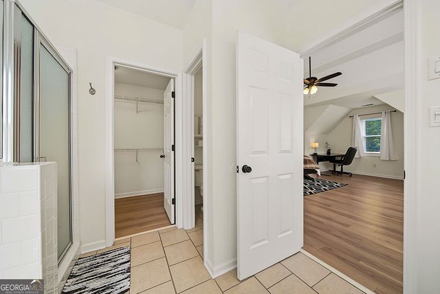 140 Farr Lake Drive, Tyrone, GA 30290