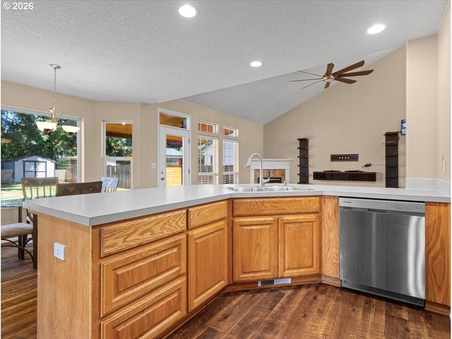 6500 Ne 47TH St, Vancouver, WA 98661