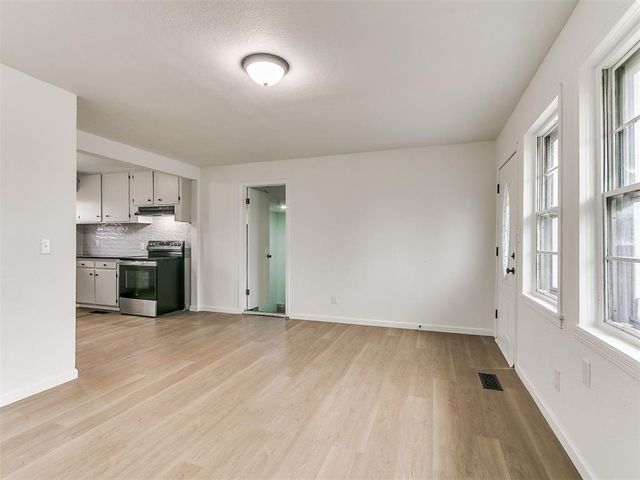 1432 SW 37th Street, Oklahoma City, OK 73119