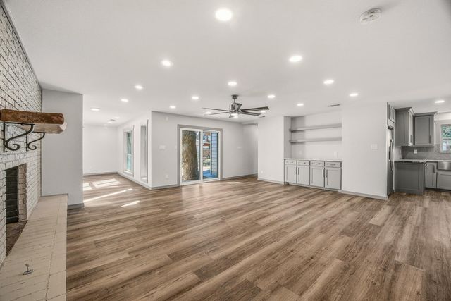 7 NW Ann Road, Mineral Wells, TX 76067