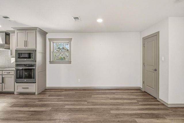 7 NW Ann Road, Mineral Wells, TX 76067