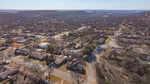 7 NW Ann Road, Mineral Wells, TX 76067