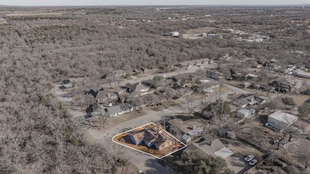 7 NW Ann Road, Mineral Wells, TX 76067