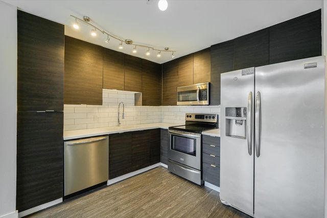 604 N Bluff DR 136, Austin, TX 78745